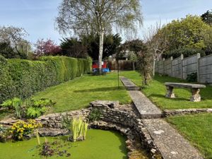 Photo 17- click for photo gallery